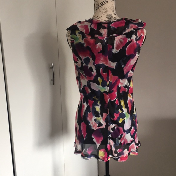 DVF silk top size 2 - Picture 2 of 4